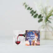 Roter Wein gießen | Weintrauben Visitenkarte (Stehend Vorderseite)