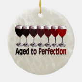 Roter Wein im Alter bis zur Perfektion Keramik Ornament (Hinten)