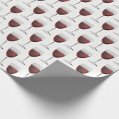 Roter Wein in Weiß Geschenkpapier (Ecke)
