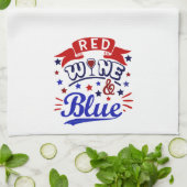 Roter Wein und Blau Geschirrtuch (Gefaltet)