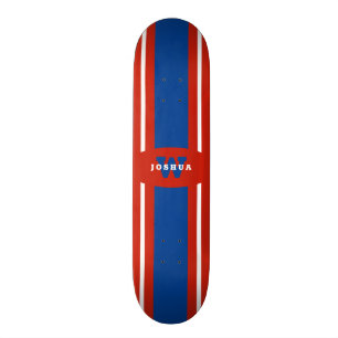 Roter weißer blaue Streifen-Name Skateboard