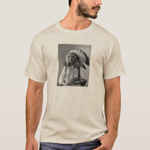 Roter Wolken-hauptsächlichT - Shirt