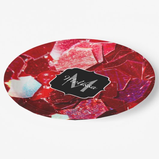 Rotes abstraktes Mosaikmuster Glitzer-Muster Monog Pappteller (Schrägansicht)