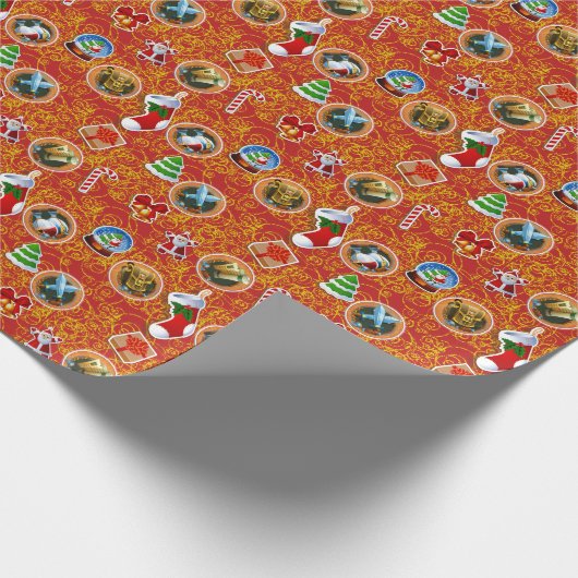 Rotes Aussenseiter-Weihnachten Geschenkpapier (Ecke)