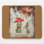 Rotes behaartes Dino-Mädchen Mousepad (Vorne)