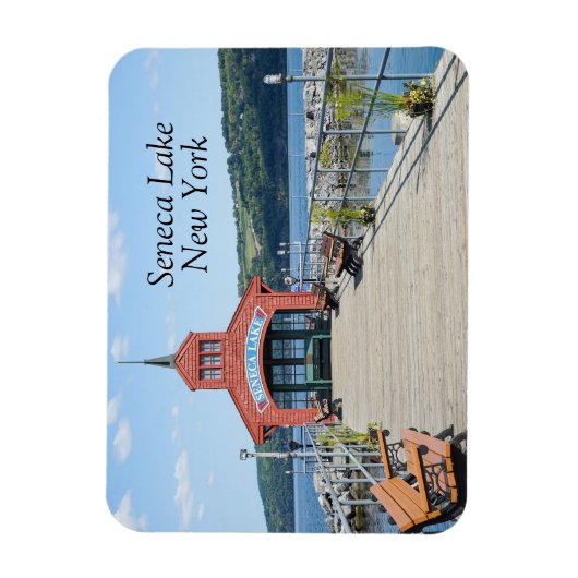 Rotes Bootshaus am Seneca-See Magnet (Vertikal)