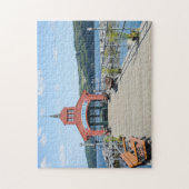 Rotes Bootshaus am Seneca-See Puzzle (Vertikal)