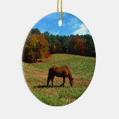 Rotes braunes Pferd, Bäume fallen, blauer Himmel Keramikornament (Rechts)