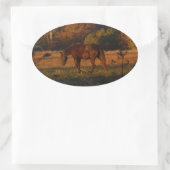 Rotes braunes Pferd, Herbstwald. Ovaler Aufkleber (Tasche)