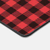 Rotes Buffalo Kariert Monogramm Schreibtischunterlage (Ecke)