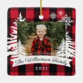 Rotes Buffalo Kariert Rustikales Pine Trees Family Keramikornament (Rückseite)