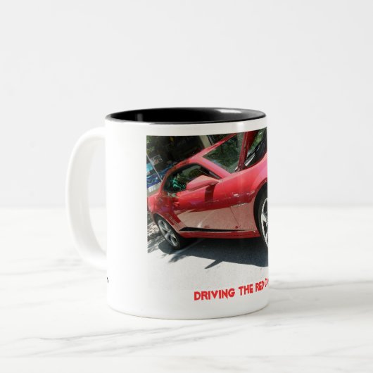Rotes Camaro Zweifarbige Tasse (Vorderseite Links)