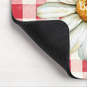Rotes Creme Karo Gänseblümchen Mousepad (Ecke)