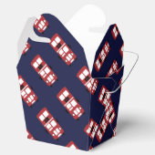 Rotes Doppeldecker-Gastgeschenk Geschenkschachtel (Geöffnet)