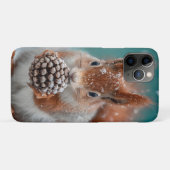 Rotes Eichhörnchen im Schnee mit Pinecone Case-Mate iPhone Hülle (Rückseite (Horizontal))