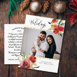 Rotes Foto Flora Goldenes Holiday Postkarte<br><div class="desc">Feiern Sie die Saison mit dieser lustigen Postkarte mit Ihrem senkrechten Foto, umgeben von einem schönen roten Aquarell Blumendesign und Imitaten goldenen Akzent Rand. Fügen Sie der Rückseite eine typisierte Notiz/einen benutzerdefinierten Brief hinzu, oder löschen Sie, falls gewünscht, die typisierte Notiz und schreiben Sie jede Postkarte einzeln per Hand. Fügen...</div>