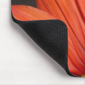 Rotes Gänseblümchen Mousepad (Ecke)