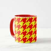 Rotes Gelbes Hahnentrittmuster Karierter Karo Tasse (Vorderseite Links)
