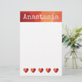 rotes geometrisches Herz und personalisierter Name Briefpapier (Stehend Vorderseite)