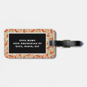 Rotes Gepunktetes Nest auf dem Waldboden Weiß Gepäckanhänger (Rückseite horizontal)