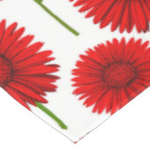 Rotes Gerbera-Daisy-Sträußchen Tischdecke (Schrägansicht)
