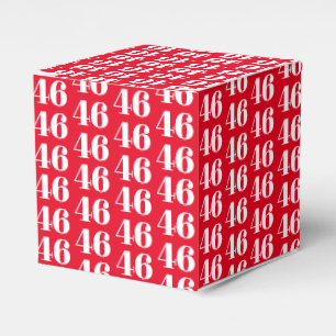 Rotes Geschenk mit Leerbuchstaben anpassen Geschenkschachtel