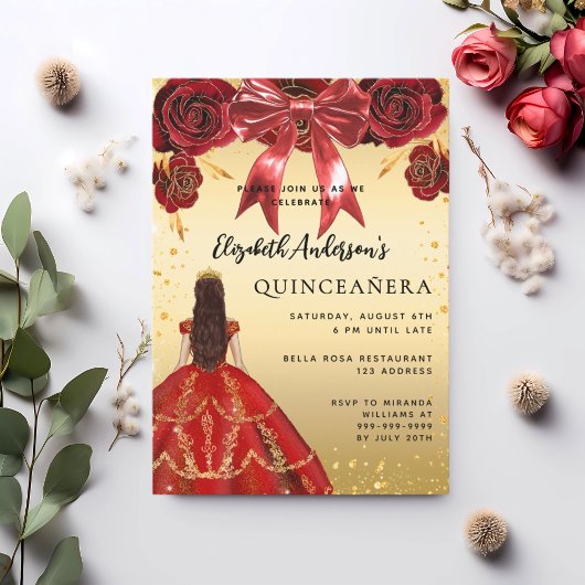 Rotes Goldkleid aus Quinceanera Einladung