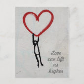 Rotes Graffiti-Herz schwebend mit Strichmännchen-L Postkarte (Vorderseite)