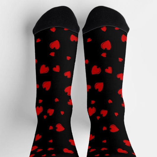 Rotes Herz auf schwarz Socken (Oben)