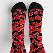 Rotes Herz auf schwarz Socken (Oben)
