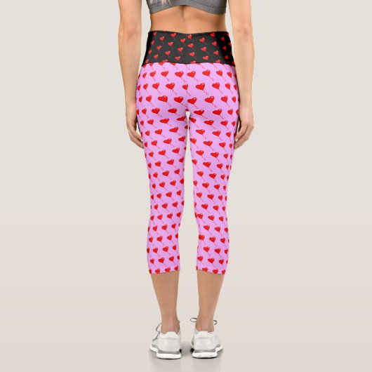 Rotes Herz Balloons Schwarz Lila Pink Valentines Capri Leggings (Rückseite)