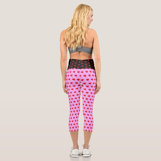 Rotes Herz Balloons Schwarz Lila Pink Valentines Capri Leggings (Rückseite)