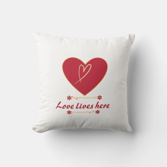 Rotes Herz Blumendesign – “Liebe lebt hier” Romant Kissen (Vorderseite)