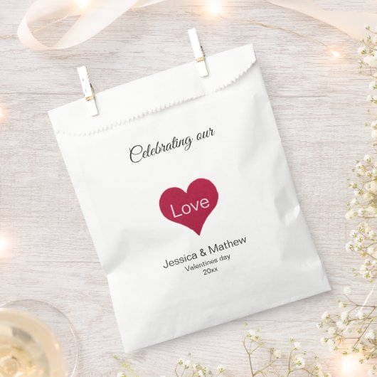 Rotes Herz Geschenktütchen (Ausgeschnitten)