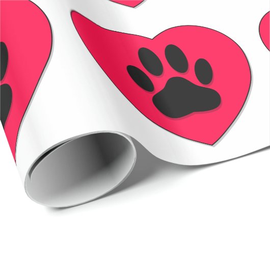 Rotes Herz mit Dog Paw Print Geschenkpapier (Rolleneckpunkt)