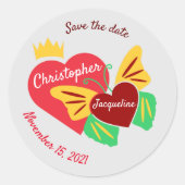 Rotes Herz, Schmetterling Save the Date Runder Aufkleber (Vorderseite)