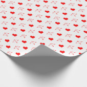 Rotes Herz und Kupiden Pfeil Valentinstag Geschenkpapier (Ecke)