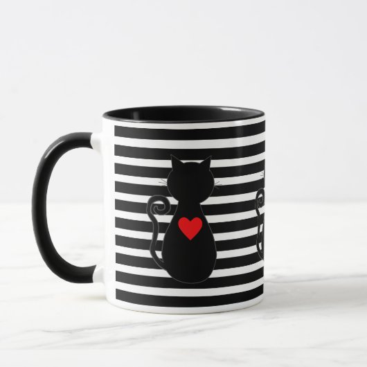 Rotes Herz und schwarze Katze auf schwarz und weiß Tasse (Links)