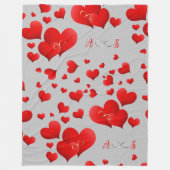 Rotes Herz Unendlichkeit Initials Monogramm auf gr Fleecedecke (Vorderseite)