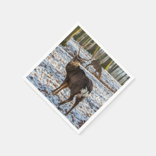 Rotes Hirsch im Schnee Serviette (Ecke)