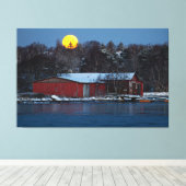 Rotes Holzboathotel in Helsinki, Finnland Leinwanddruck (Insitu (Holzboden))