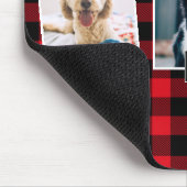 Rotes kariertes Foto-Collagen-Monogramm des Mousepad (Ecke)