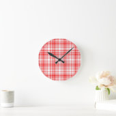 Rotes kariertes runde wanduhr (Zuhause)
