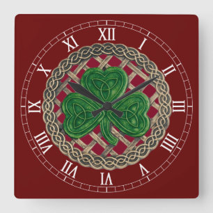 Rotes Kleeblatt und keltische Knochen römische Num Quadratische Wanduhr