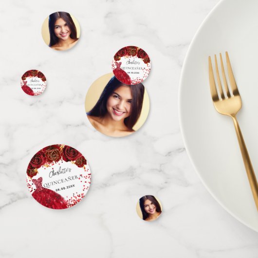 Rotes Kleid aus Quinceanera Blume Weiß Foto Konfetti (Gruppe)