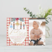 Rotes Land der Süßigkeiten Nutcracker Foto Geburts Einladung (Stehend Vorderseite)