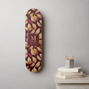 Rotes Marone Gold Glitter Herbstlaub Muster Skateboard