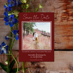 Rotes minimalistisches Foto Save The Date