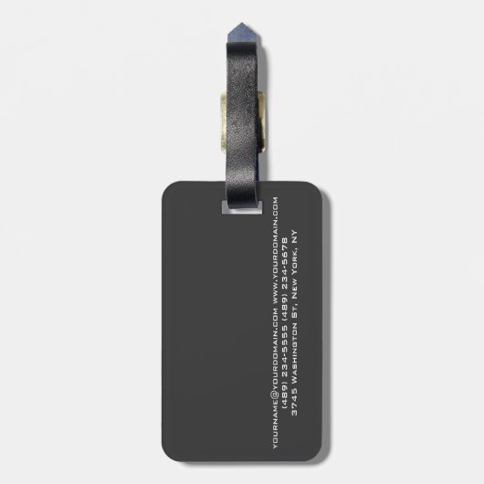 Rotes Monogramm Grau Modernes Minimalistisch Gepäckanhänger (Rückseite vertikal)