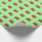Rotes Mushroom Name Wrapping Paper Geschenkpapier (Ecke)